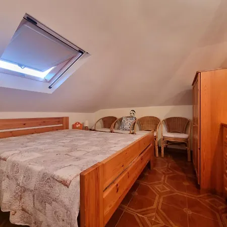 Mare In Pista Apartman